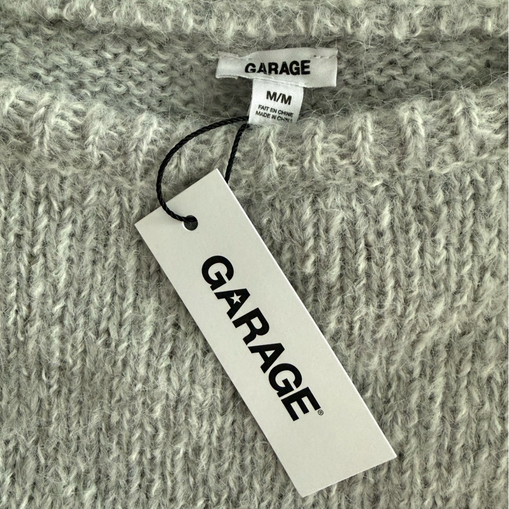 Garage Long Sleeve Oversized Boat Neck Balloon Sleeve Sweater NWT Size M - Picture 7 of 9